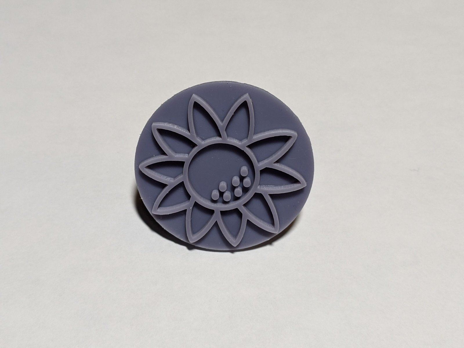 Sunflower Round Soap Stamp Sunflower Round Soap Stamp - Image 3