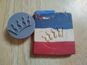 Crown / Tiara  Round Soap Stamp